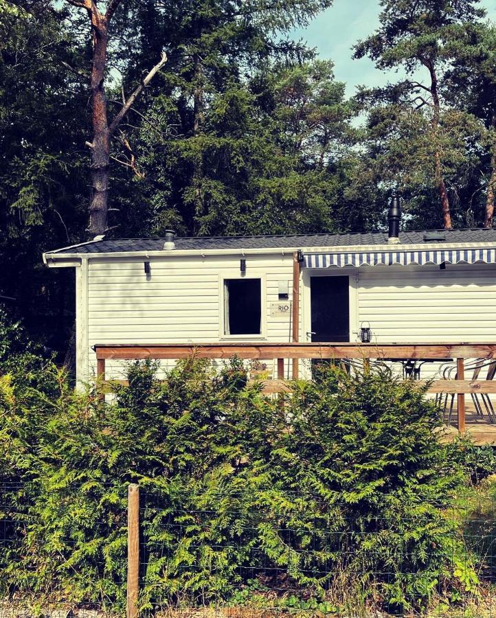 Knus Chalet Midden In De Bossen 넌스피트 외부 사진