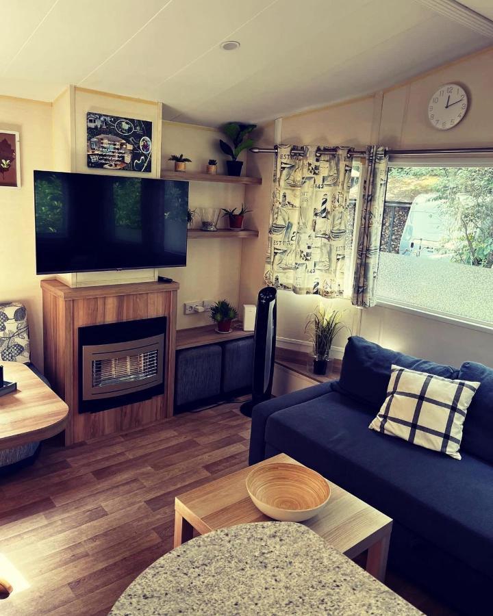 Knus Chalet Midden In De Bossen 넌스피트 외부 사진